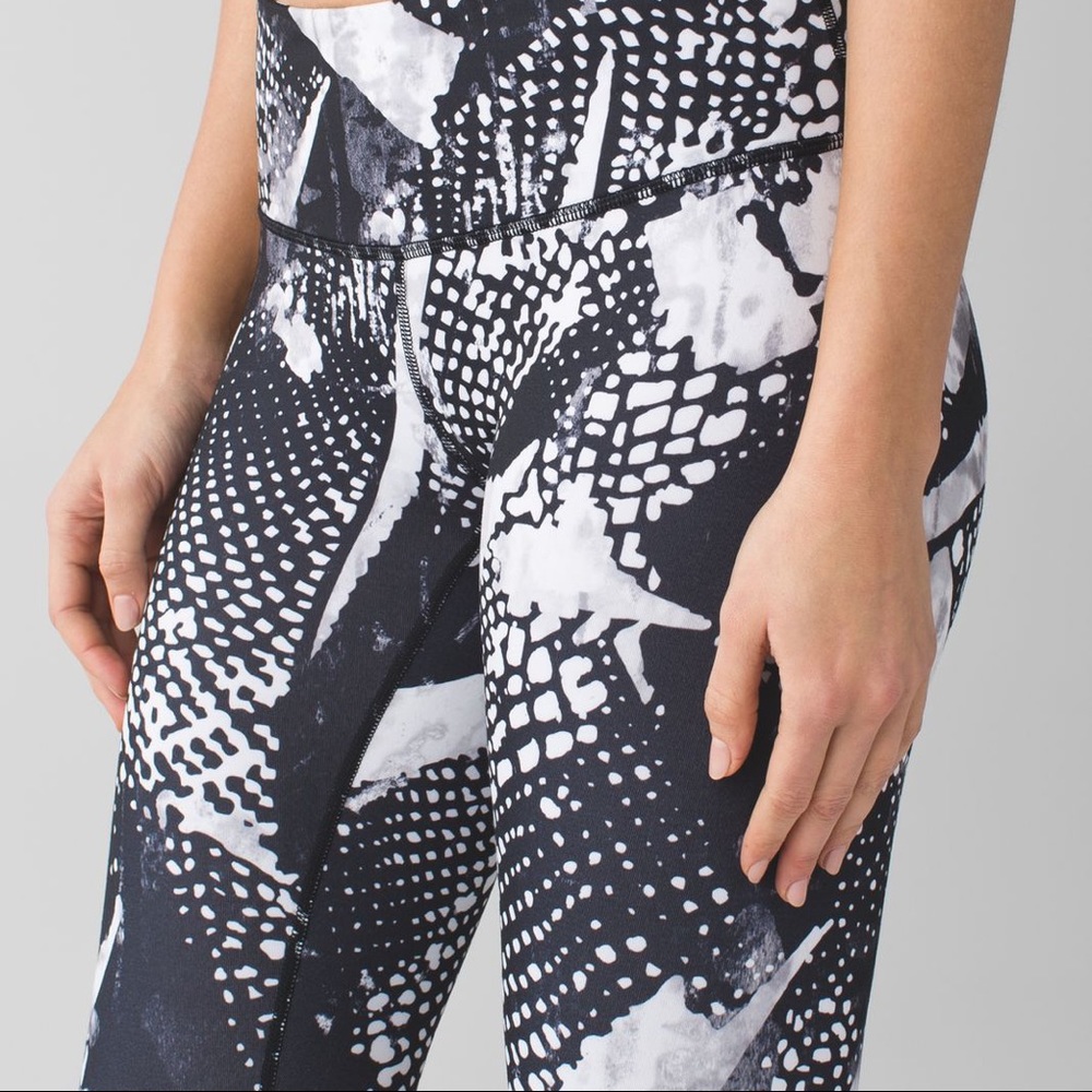Lululemon Static Mist Wunder Under Crop III